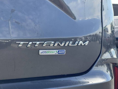 2020 Ford Edge Titanium