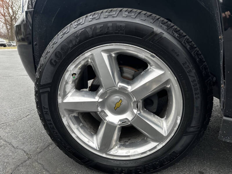 2013 Chevrolet Suburban LTZ