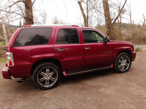 2004 Cadillac Escalade
