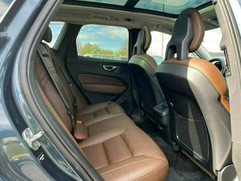 2018 Volvo XC60 T5 Momentum