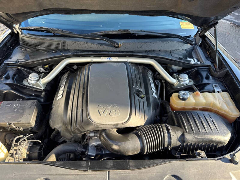 2011 Dodge Charger MOPAR 11