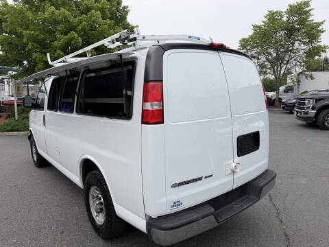 2017 Chevrolet Express 2500