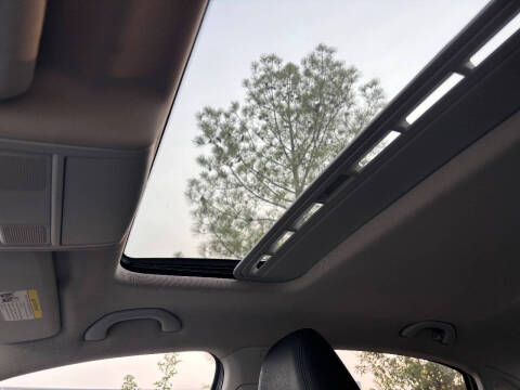 2012 Volkswagen Passat TDI SEL Premium