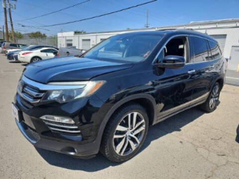 2016 Honda Pilot for sale at Karmart in Burlington WA