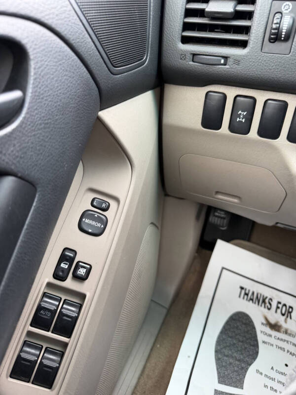 2004 Toyota 4Runner SR5