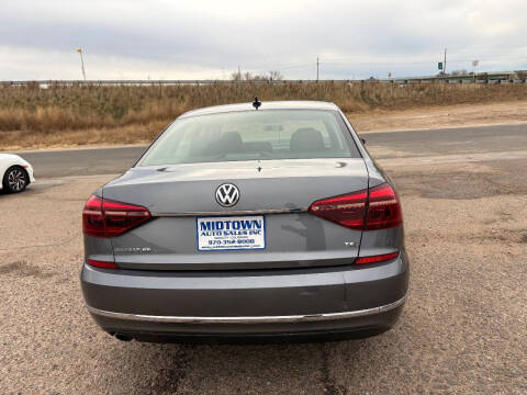2018 Volkswagen Passat 2.0T SE