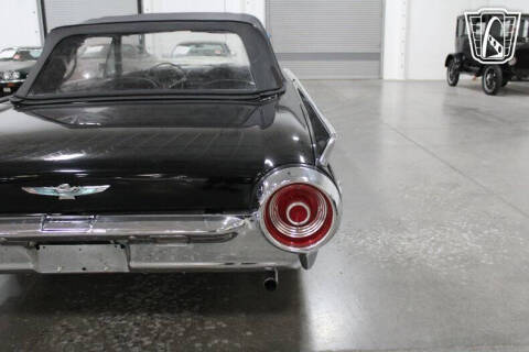 1962 Ford Thunderbird