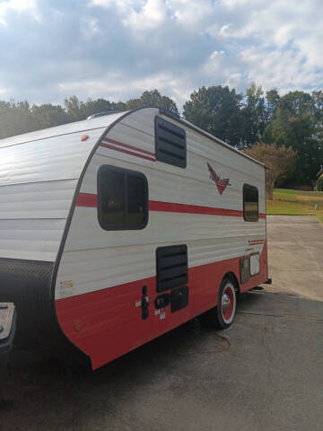 2022 Riverside RV RETRO 165