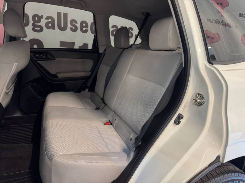 2017 Subaru Forester 2.5i