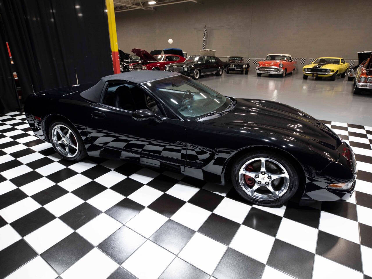 2003 Chevrolet Corvette 3