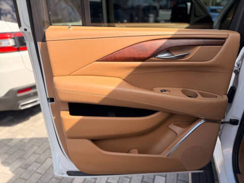 2016 Cadillac Escalade ESV Platinum