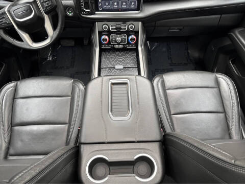 2023 GMC Yukon XL Denali