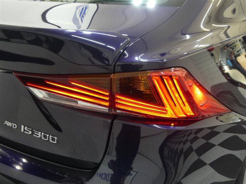 2017 Lexus IS 300