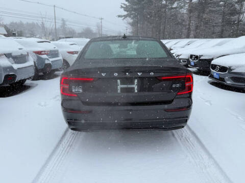 2025 Volvo S60 B5 Core