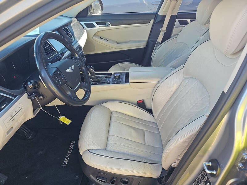 2015 Hyundai Genesis 3.8L