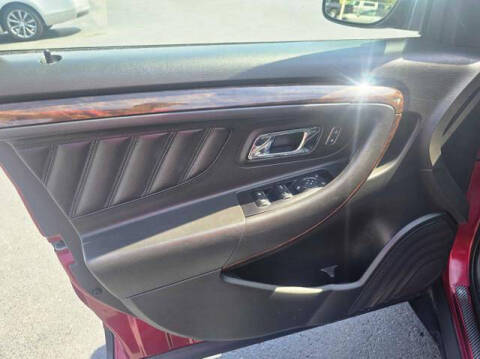 2018 Ford Taurus Limited