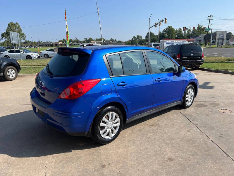 2012 Nissan Versa 1.8 SL