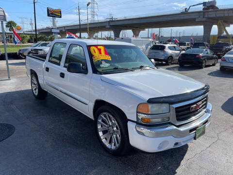 2007 GMC Sierra 1500 Classic for sale at Texas 1 Auto Finance in Kemah TX
