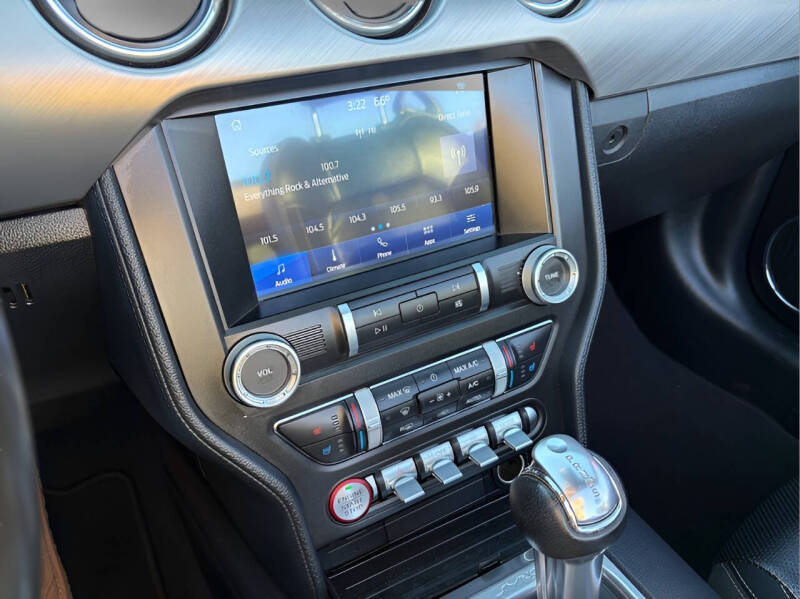 2022 Ford Mustang EcoBoost Premium