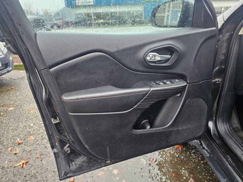 2015 Jeep Cherokee Trailhawk