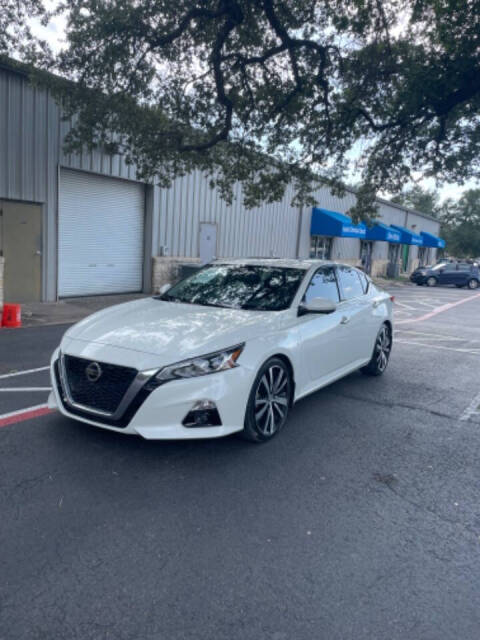 2020 Nissan Altima for sale at AUSTIN PREMIER AUTO in Austin, TX