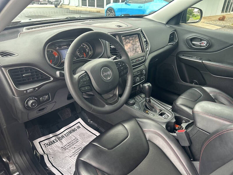 2022 Jeep Cherokee Trailhawk