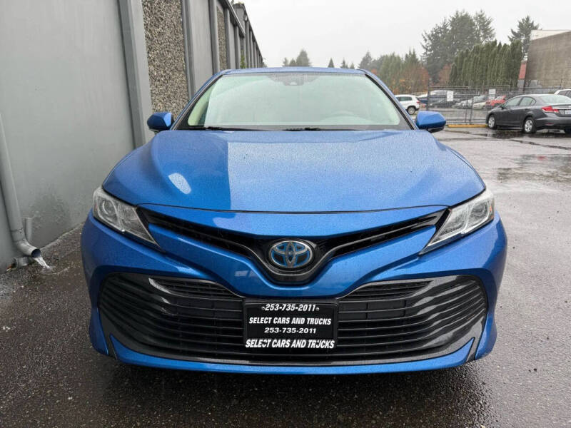 2019 Toyota Camry Hybrid LE