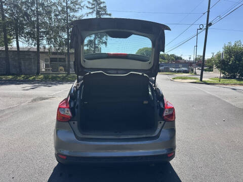 2013 Ford Focus SE