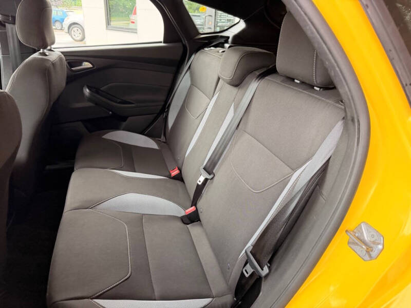 2017 Ford Focus ST