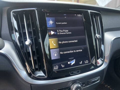 2019 Volvo S60 T5 R-Design