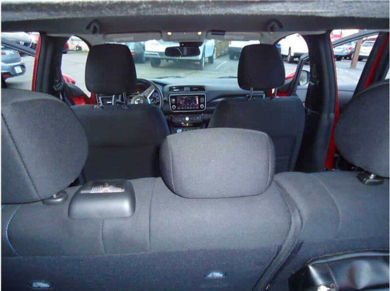 2022 Nissan LEAF SV PLUS