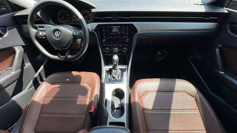 2021 Volkswagen Passat SE