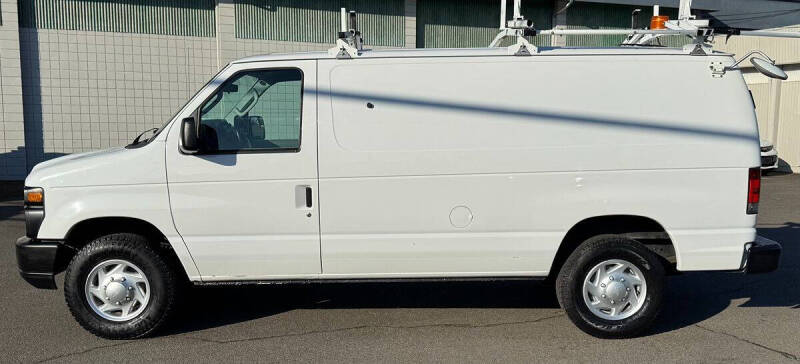 2011 Ford E-Series E-250