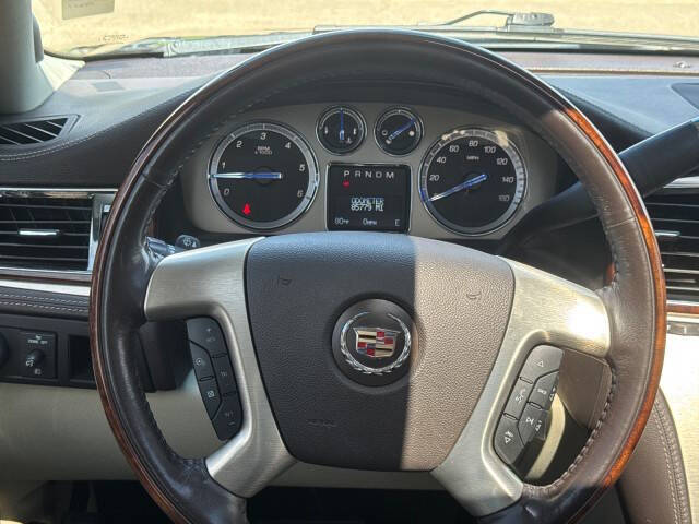 2011 Cadillac Escalade Platinum Edition