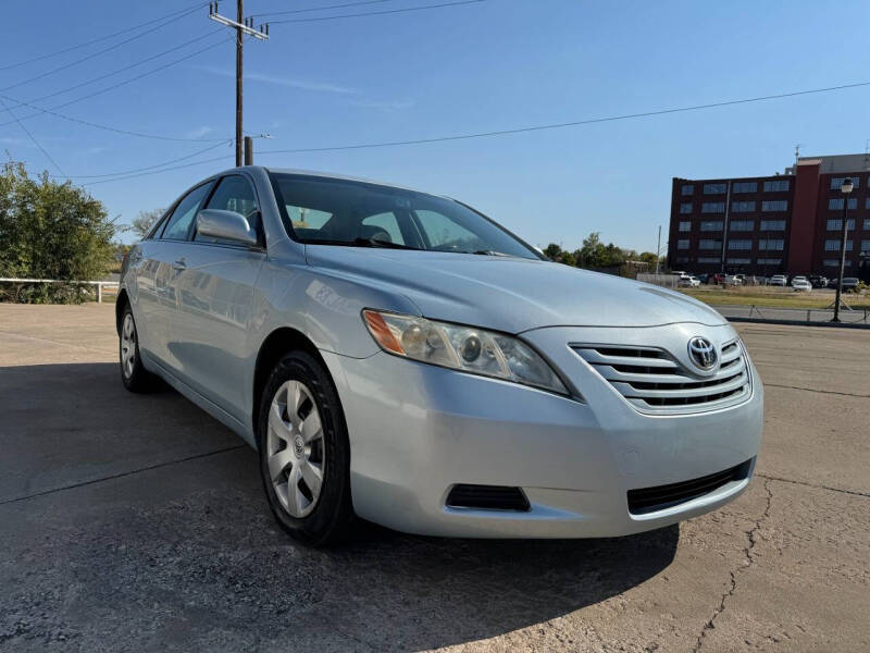 2007 Toyota Camry LE photo 3