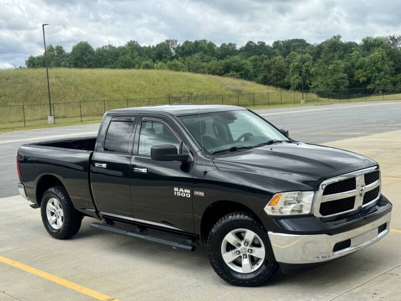 2018 RAM 1500 SLT