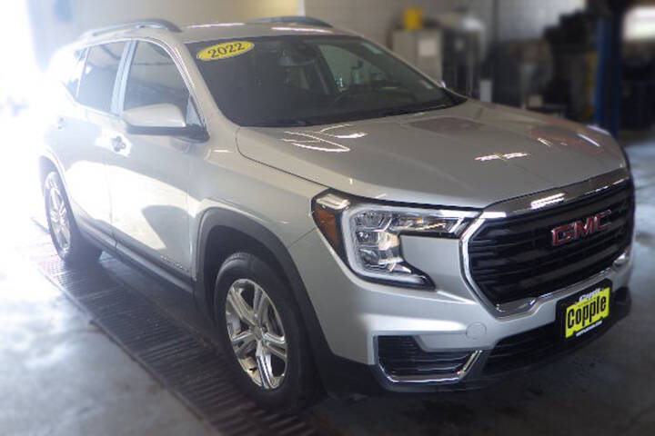 Used 2022 GMC Terrain SLE with VIN 3GKALTEV9NL219491 for sale in Plattsmouth, NE