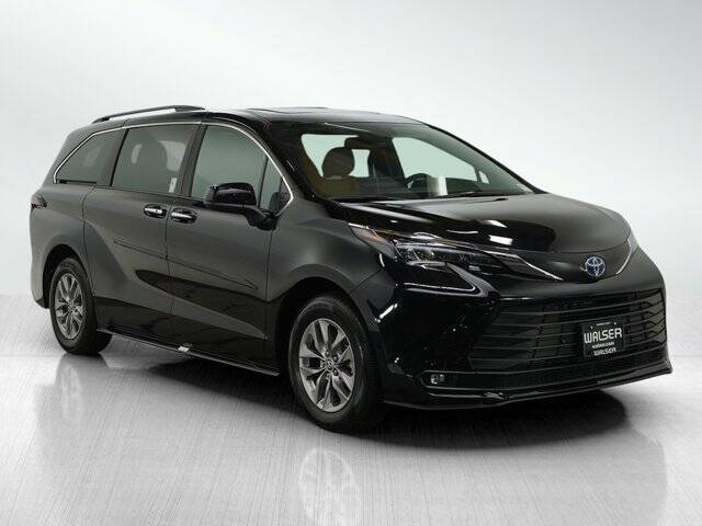 2025 Toyota Sienna XLE 7-Passenger