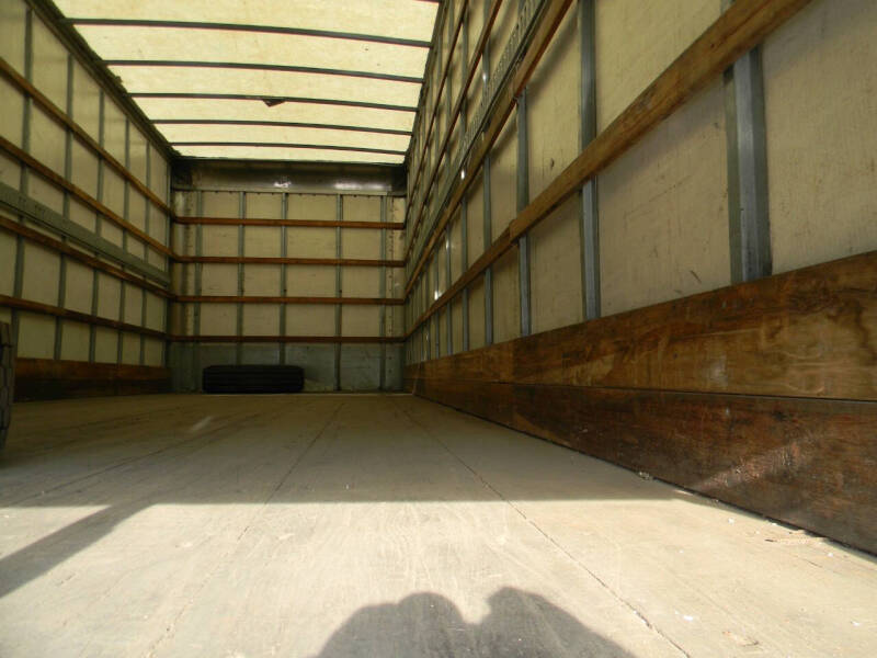 2016 Freightliner M2 106