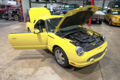 2002 Ford Thunderbird Deluxe