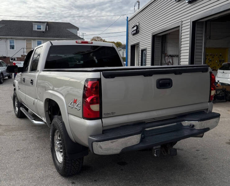 2004 Chevrolet Silverado 2500HD LT