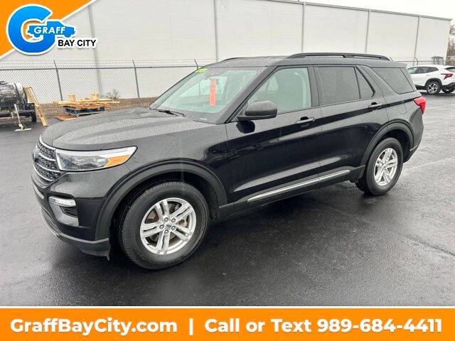 2022 Ford Explorer XLT's photo