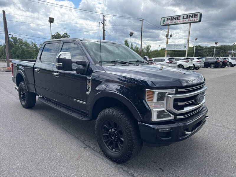 2022 Ford F-250 Super Duty Platinum's photo