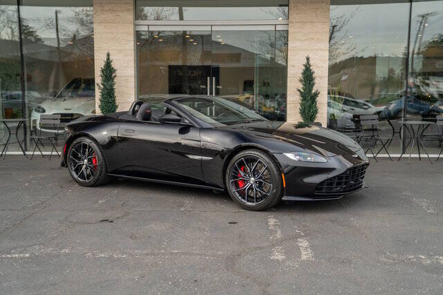 2021 Aston Martin Vantage 44