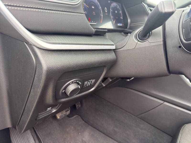 2025 Jeep Grand Cherokee L