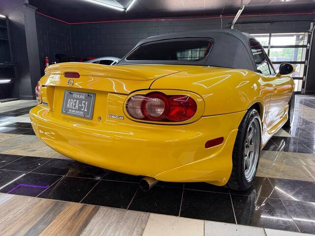2002 Mazda MX-5 Miata SE