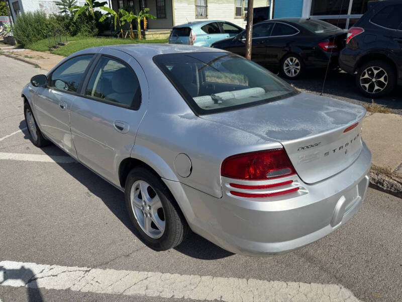 2005 Dodge Stratus SXT