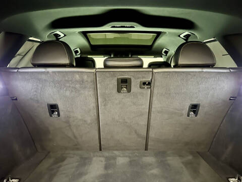 2019 Audi e-tron quattro Prestige