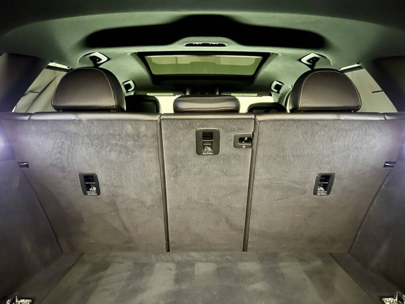 2019 Audi e-tron quattro Prestige