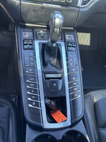 2017 Porsche Macan GTS
